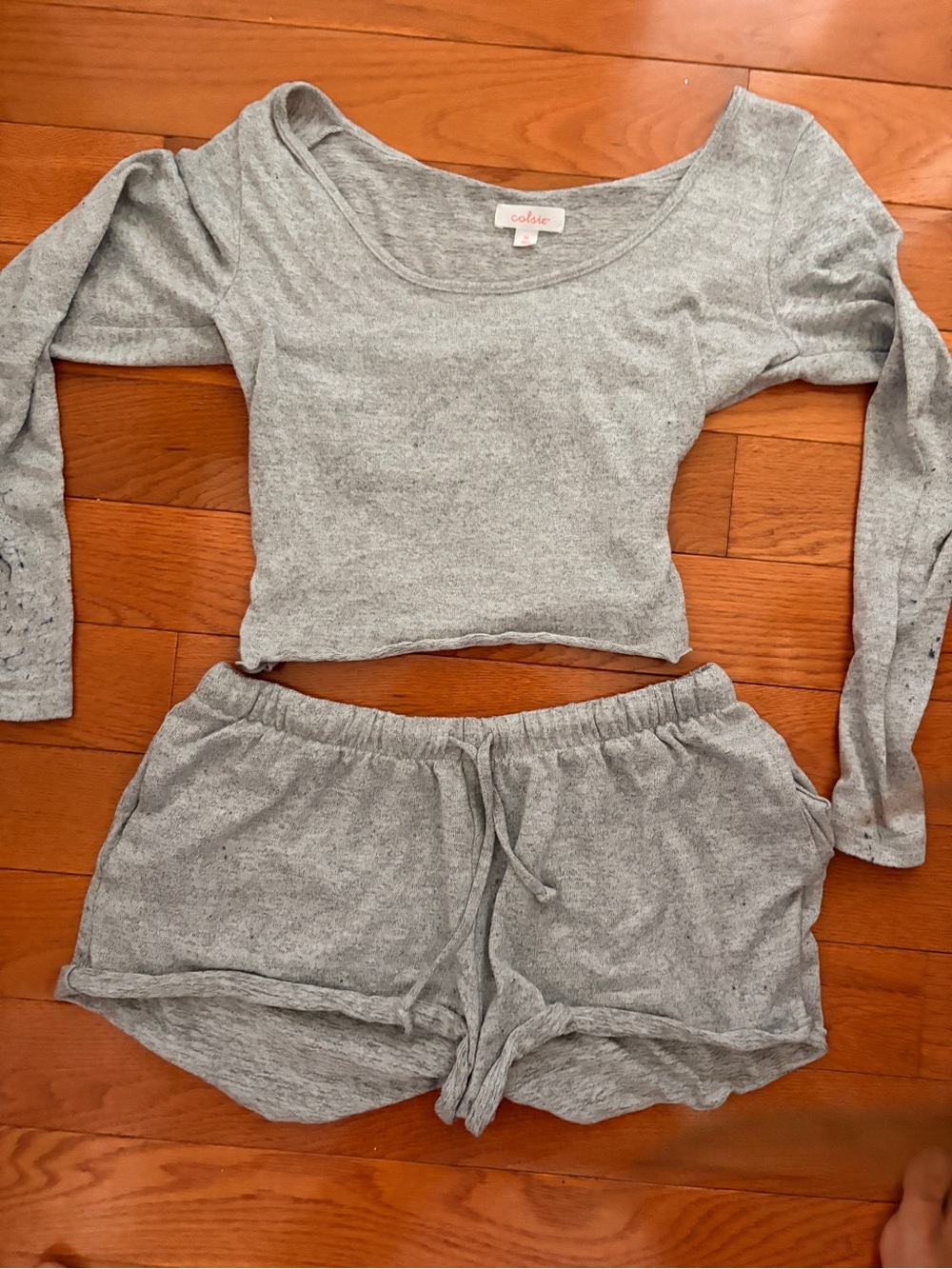 Colsie Gray Ribbed Lounge Crop Top & Drawstring Shorts Set